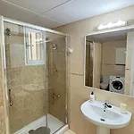 Tahiche Apartament *