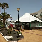 Apartament Tahiche *